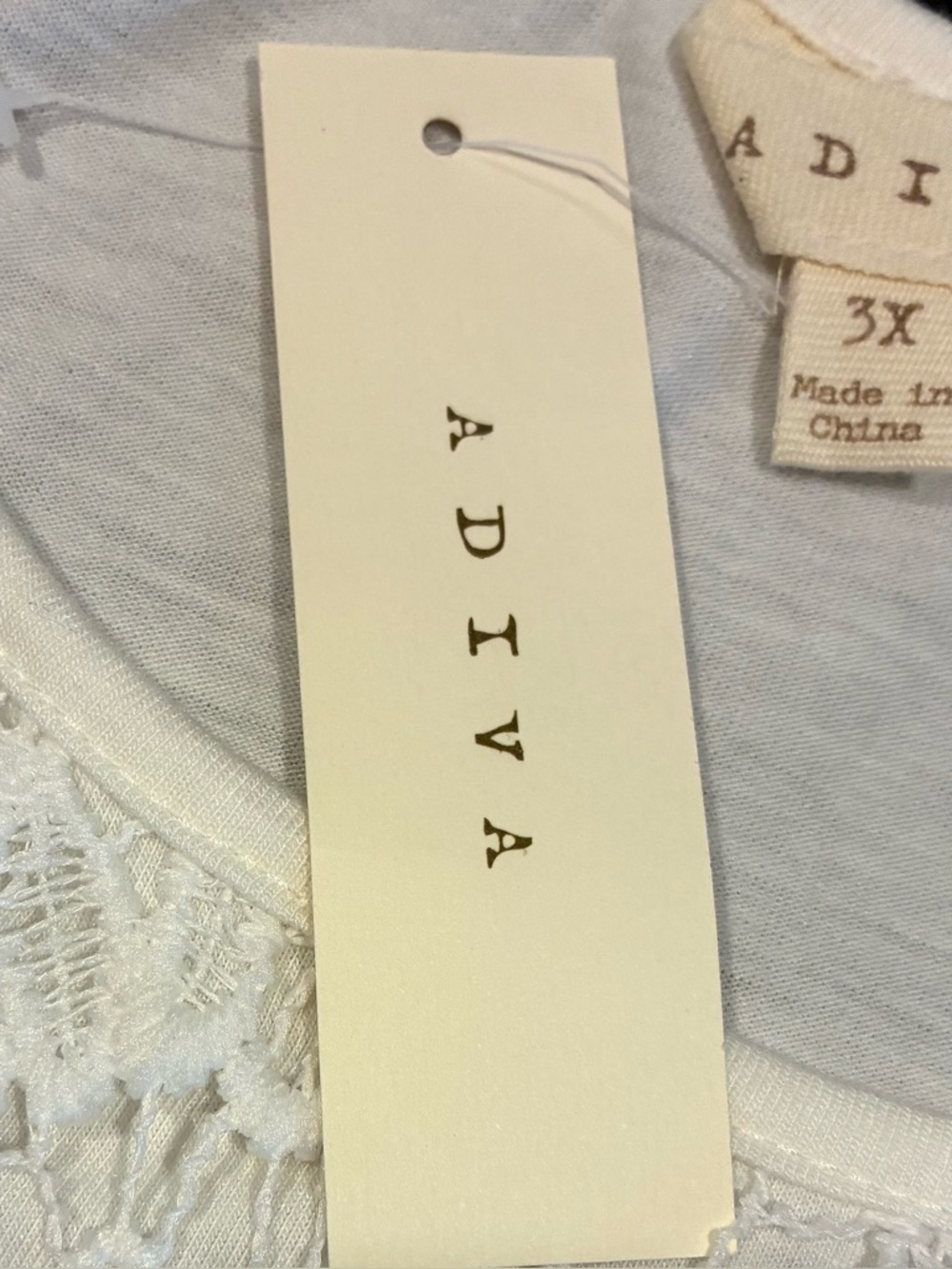 Adiva Top Lined White Lace short Sleeve White SZ. 3X NWT - Picture 6 of 14